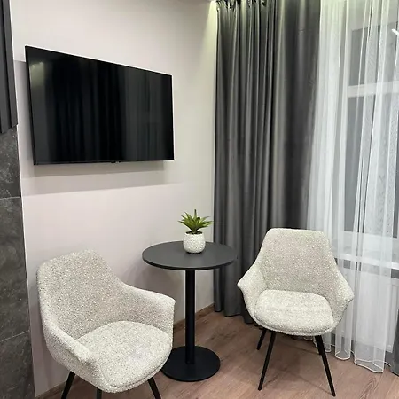 Leogrand On Virmenska 14 利沃夫