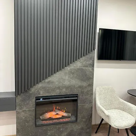 Leogrand On Virmenska 14 公寓